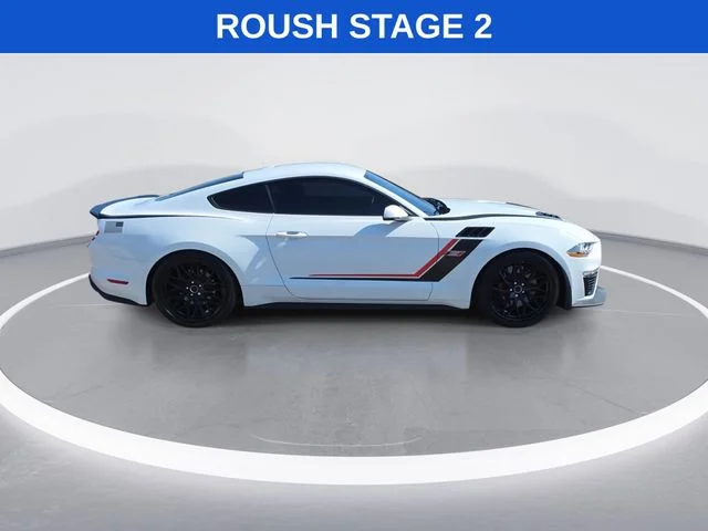 Used 2022 White Ford GT Premium image 9