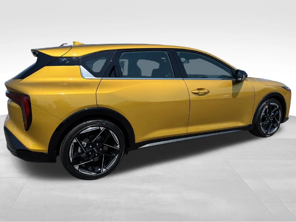 New 2026 Sparkling Yellow Kia GT-Line image 7