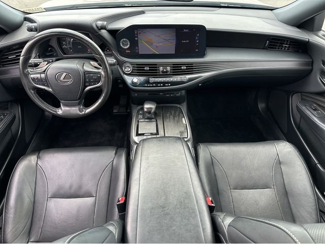 2022 Lexus LS Base - Photo 17