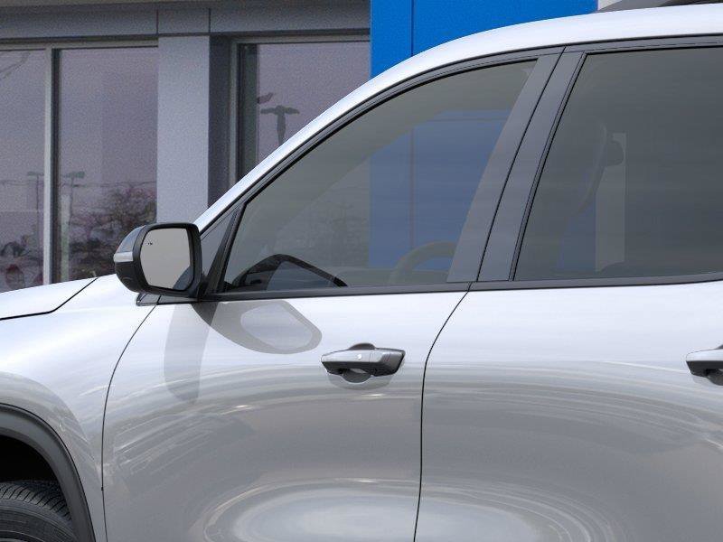 2027 Chevrolet Traverse LT - Photo 12