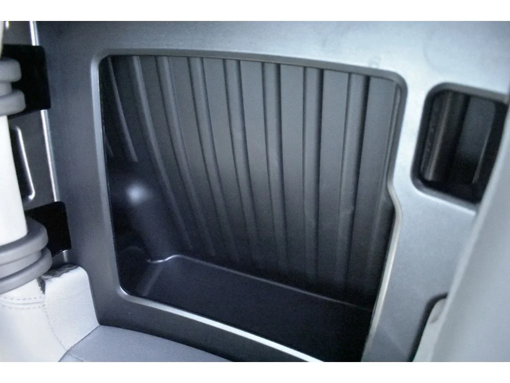 2025 Chevrolet Silverado 3500 HD LTZ - Photo 39