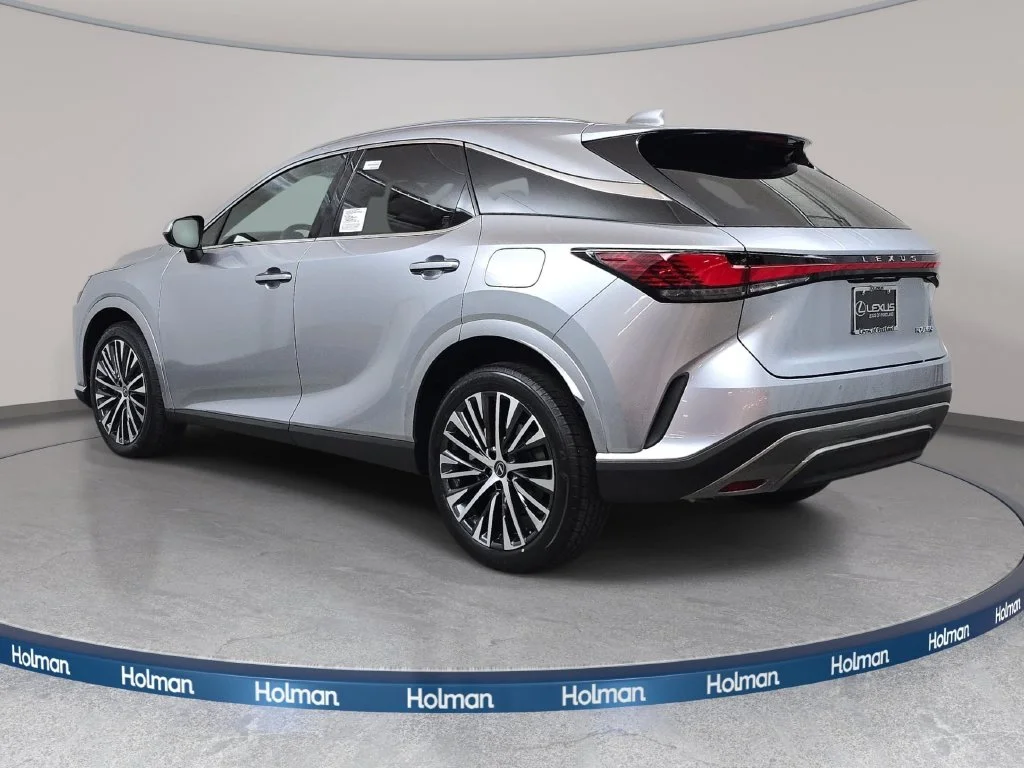 New 2026 Iridium Lexus PREMIUM PLUS image 7