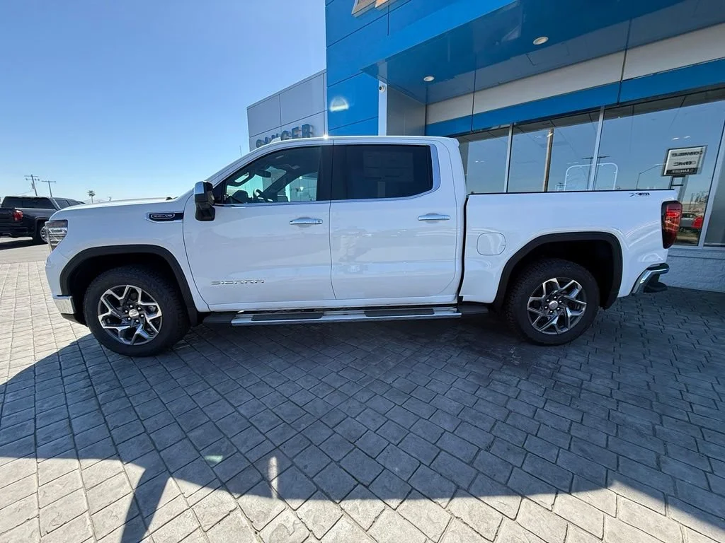 New 2026 Summit White GMC SLT image 7