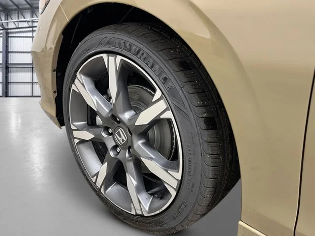 New 2026 Sand Dune Pearl Honda Sport Touring image 11
