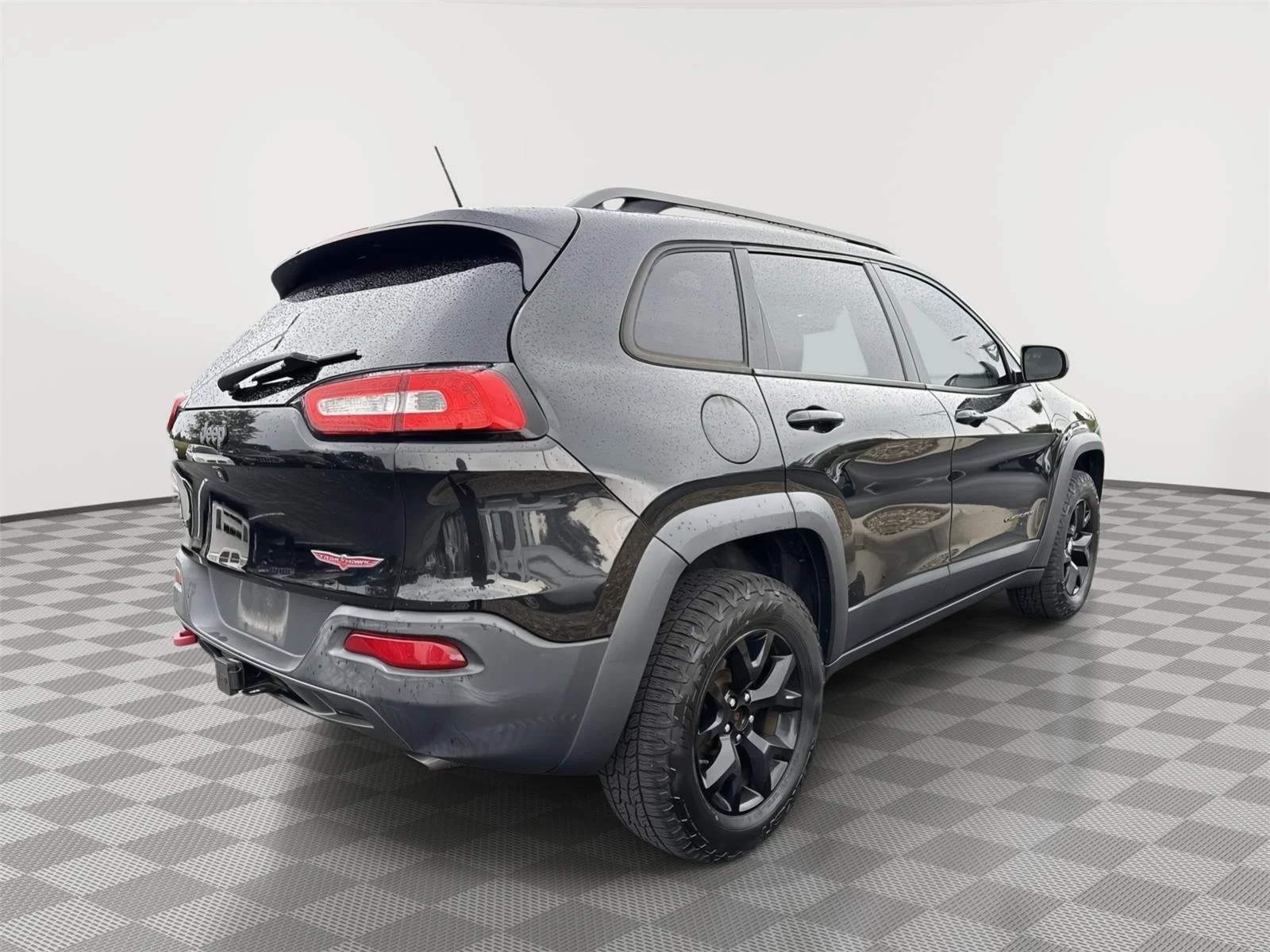 Used 2014 Brilliant Black Crystal Pearlcoat Jeep Trailhawk image 6