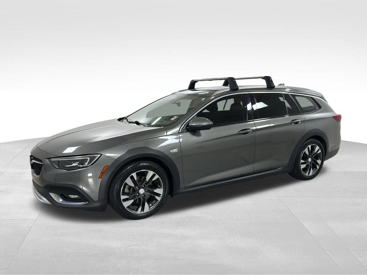 2019 Buick Regal Essence AWD's photo