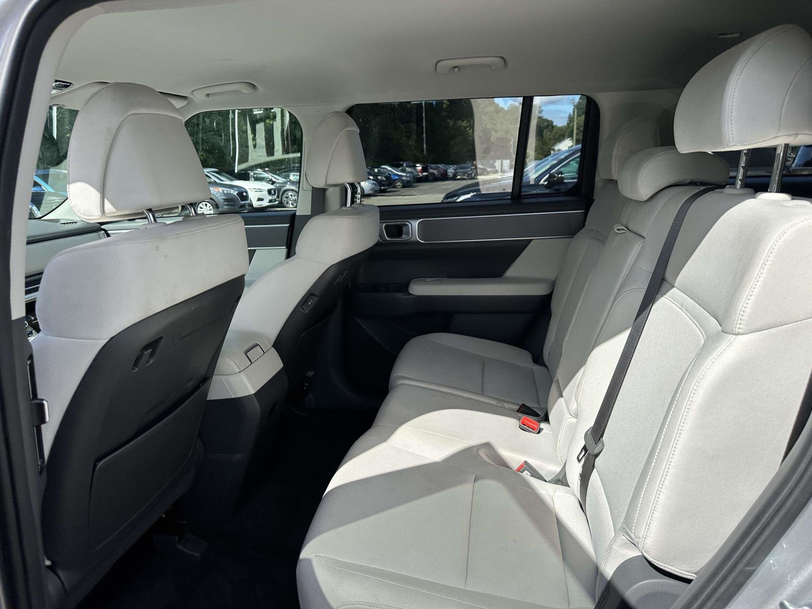 2026 Hyundai Santa Fe SE - Photo 18