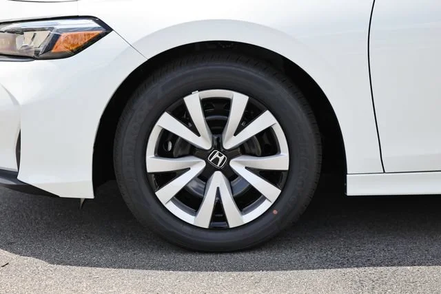 New 2026 Platinum White Pearl Honda LX image 7