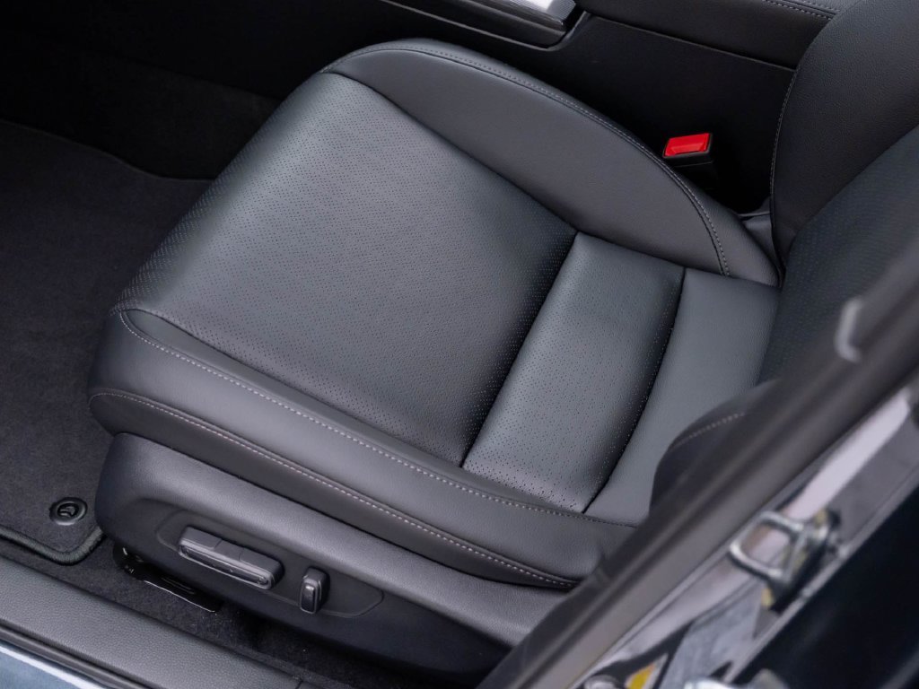 New 2026 Meteorite Gray Metallic Honda Sport Touring image 15