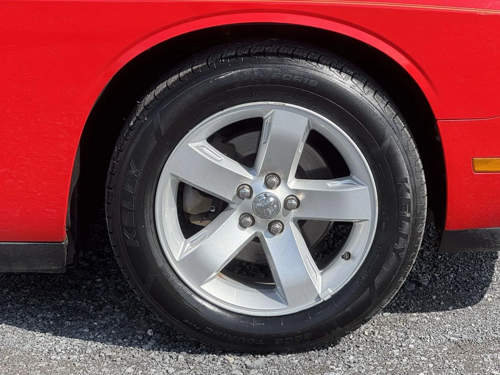 Used 2010 Torred Dodge SE image 25