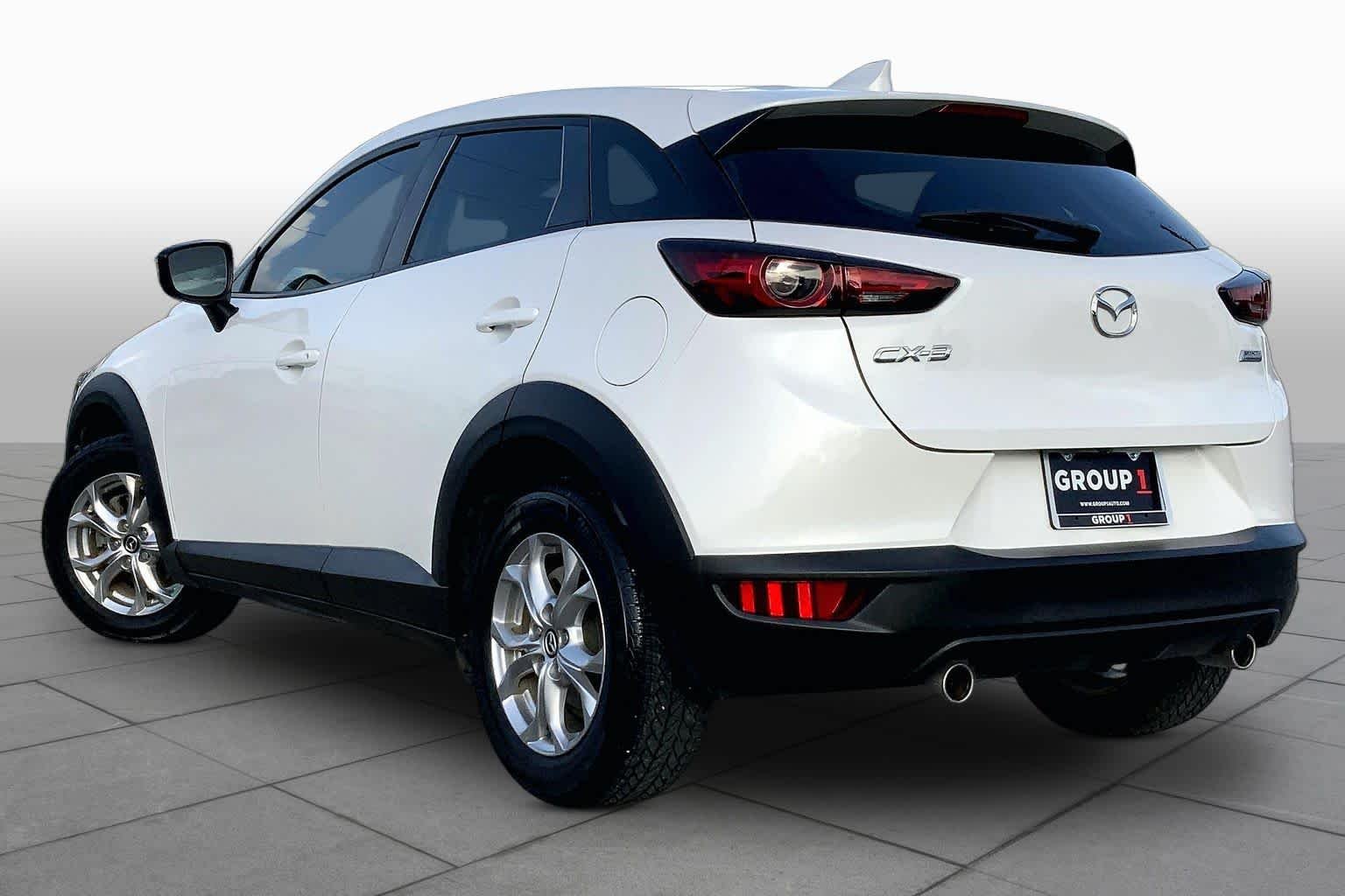 Used 2020 Snowflake White Pearl Mica Mazda Sport image 12