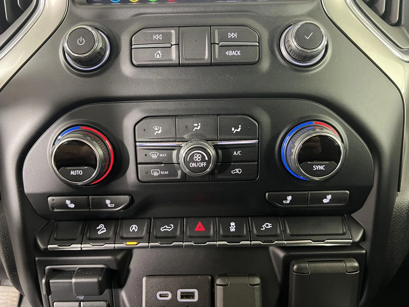 Used 2021 Northsky Blue Metallic Chevrolet LT Trail Boss image 15