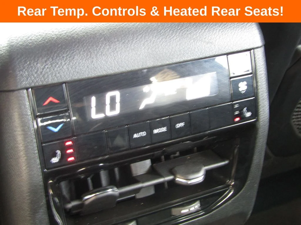 Used 2024 Bright White Clearcoat Jeep Limited image 22