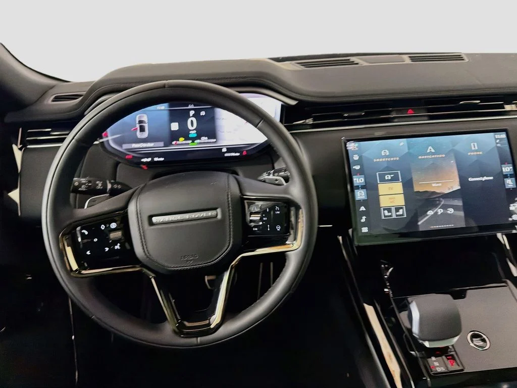 New 2026 Santorini Black Land Rover Dynamic SE image 24