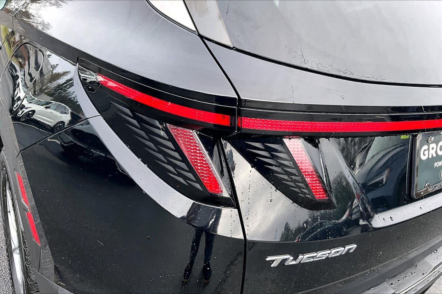 Used 2022 Phantom Black Hyundai SEL image 39