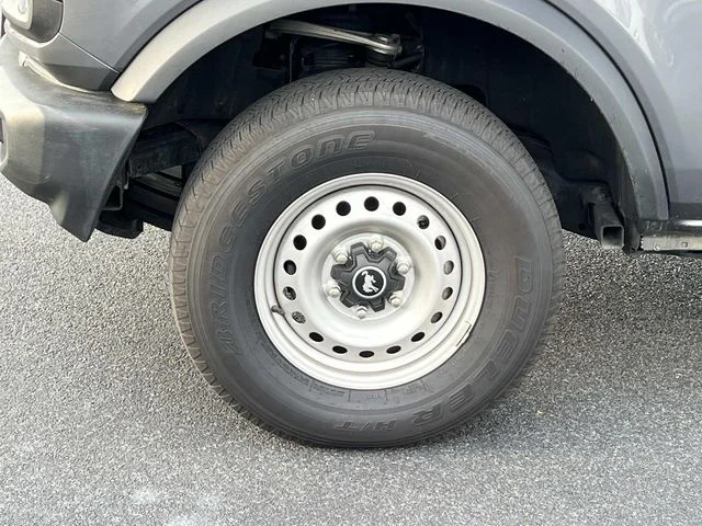 Used 2025 Gray Ford Base image 11