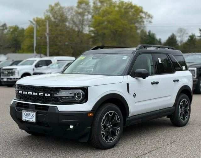 New 2026 Oxford White Ford Outer Banks® image 7