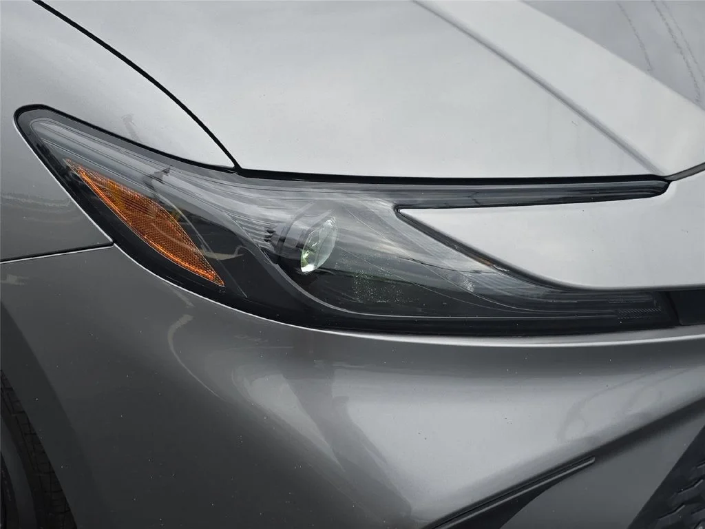 Used 2025 Heavy Metal Toyota LE image 5