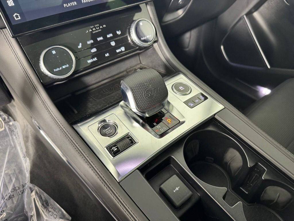 Used 2023 Black Jaguar SVR image 22