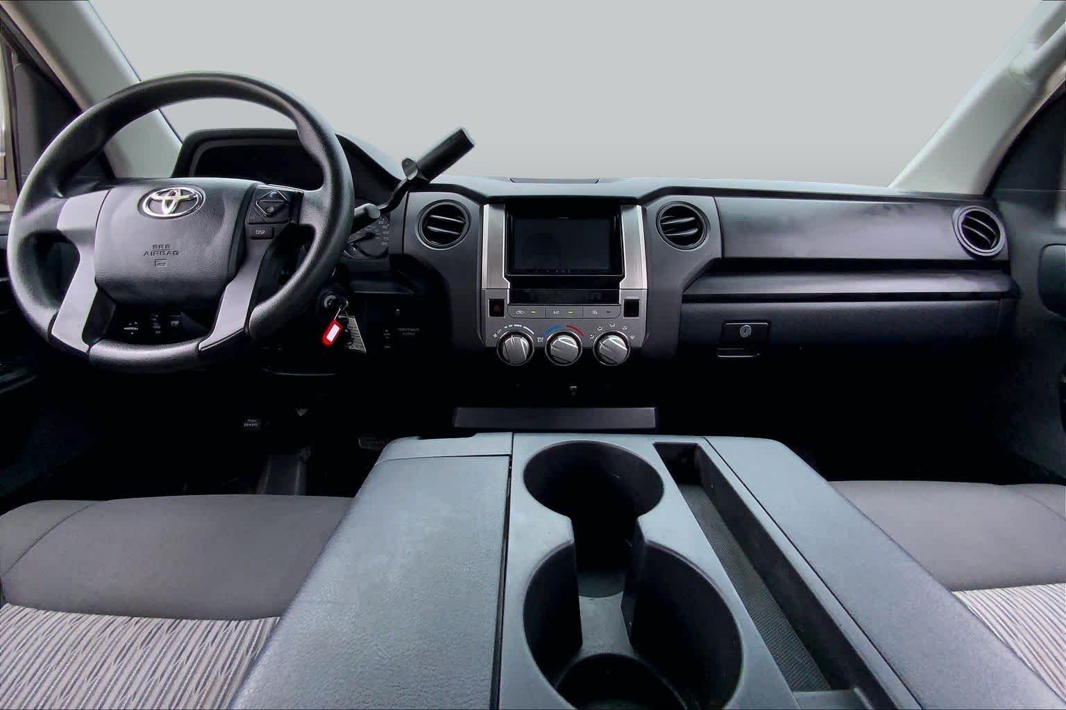 Used 2017 Super White Toyota SR image 15