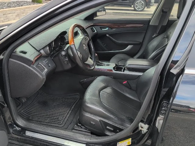 Used 2010 Cadillac CTS Premium Collection with VIN 1G6DS5EV6A0124615 for sale in Naperville, IL