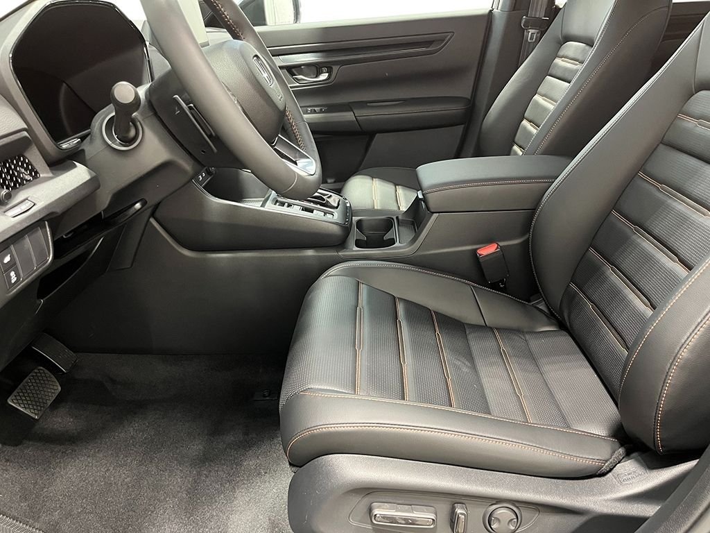 2025 Honda CR-V Sport-L - Photo 13