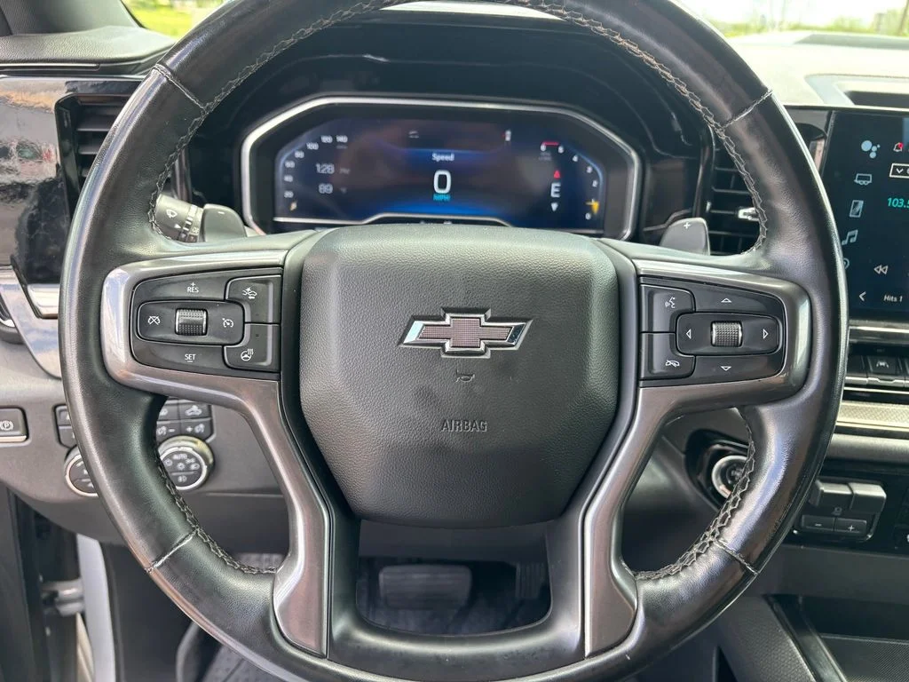 Used 2024 Gray Chevrolet ZR2 image 13