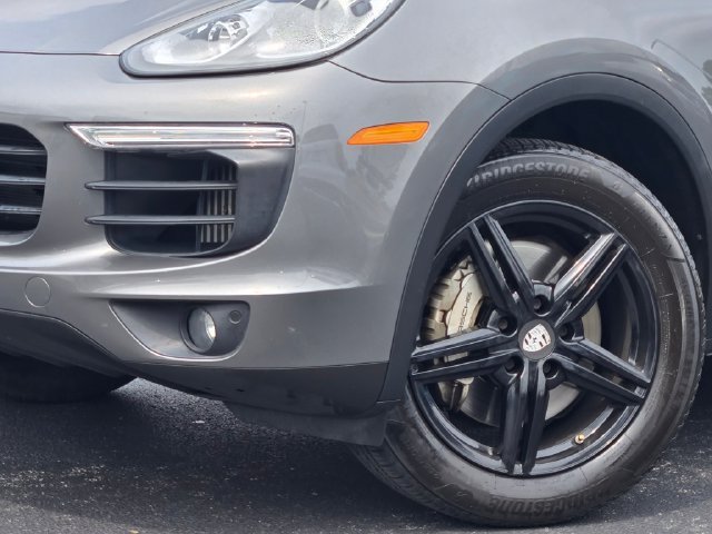 Used 2017 Gray Porsche S image 2
