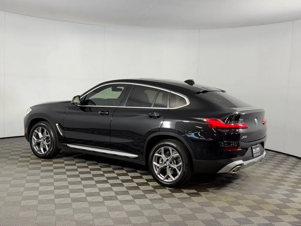 Certified Used 2025 Black BMW xDrive30i image 6