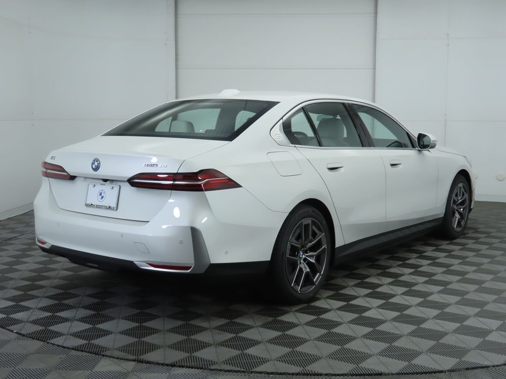 2026 BMW i5 40 - Photo 6