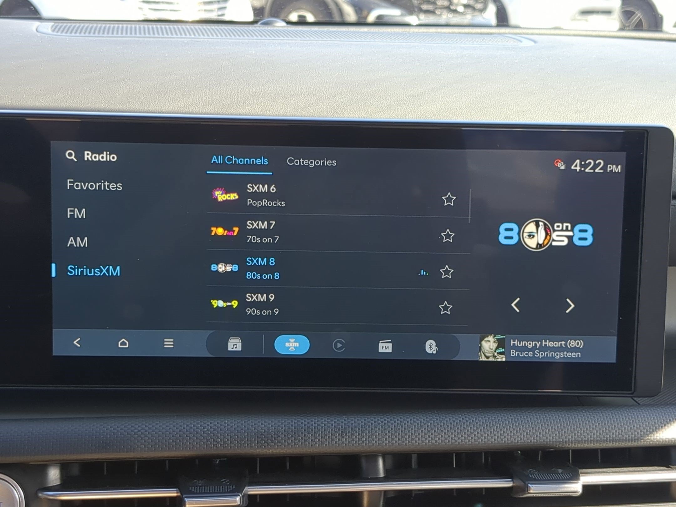 2025 Hyundai Santa Cruz SE - Photo 22