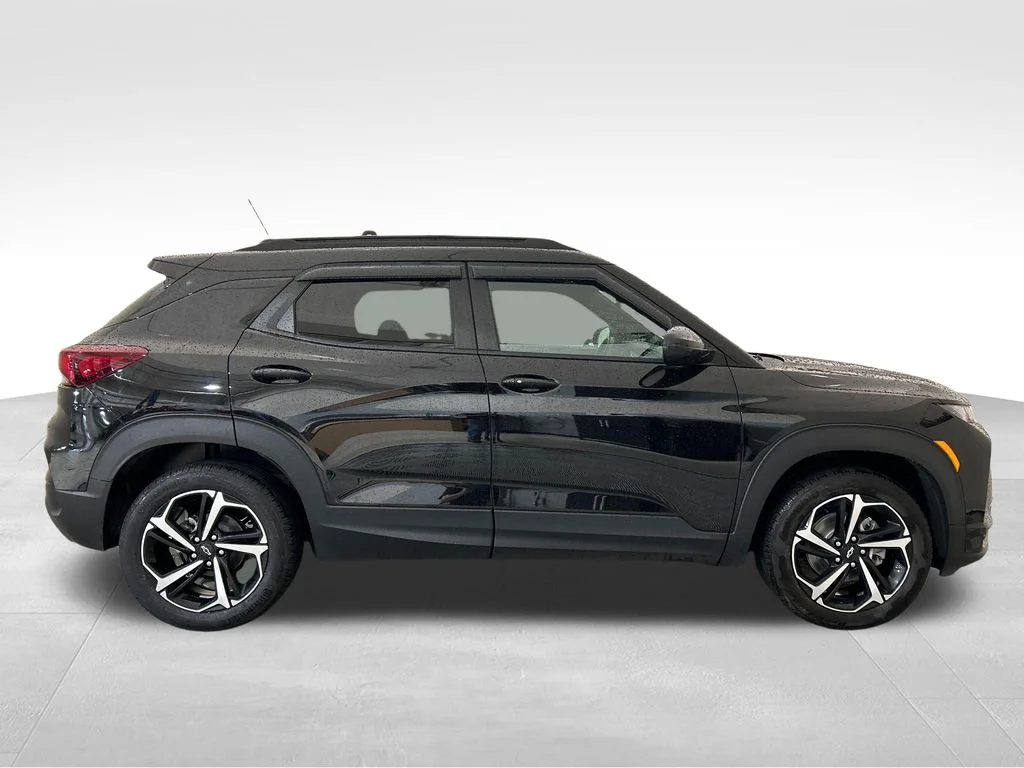 Used 2023 Black Chevrolet RS image 6