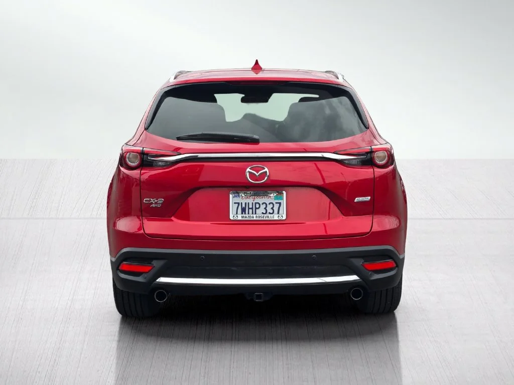 Used 2016 Red Metallic Mazda Grand Touring image 5