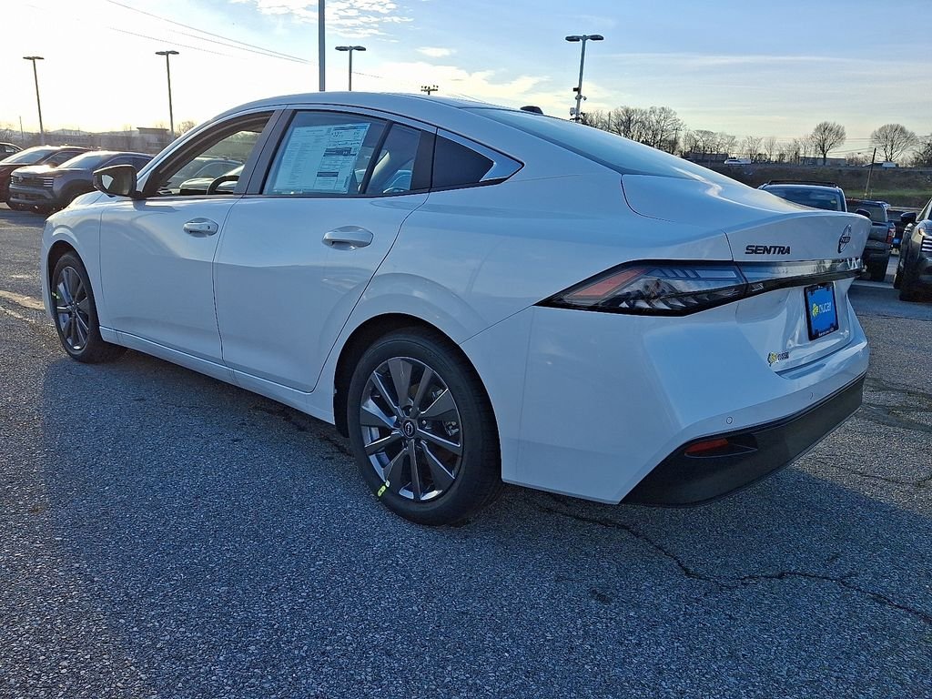 New 2026 White Nissan SL image 3