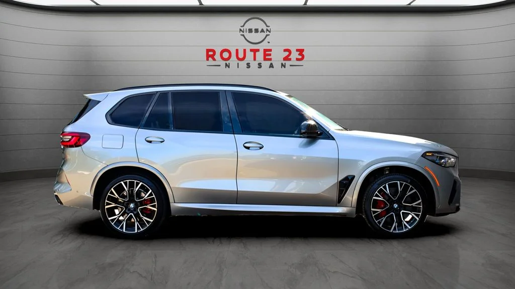 Used 2023 Gray BMW Base image 8