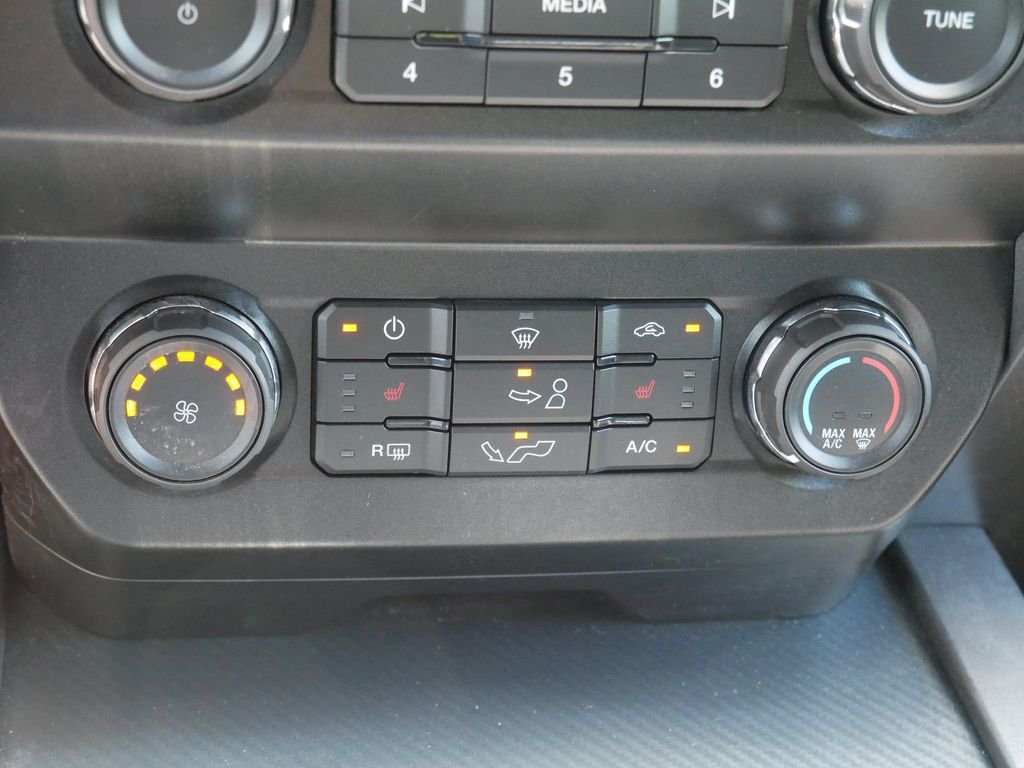 Used 2019 Red Ford XLT image 22