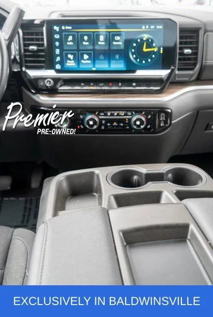 Used 2023 Summit White Chevrolet LT (2FL) image 12