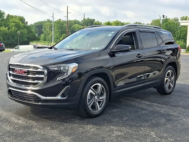 Used 2020 Black GMC SLT image 6