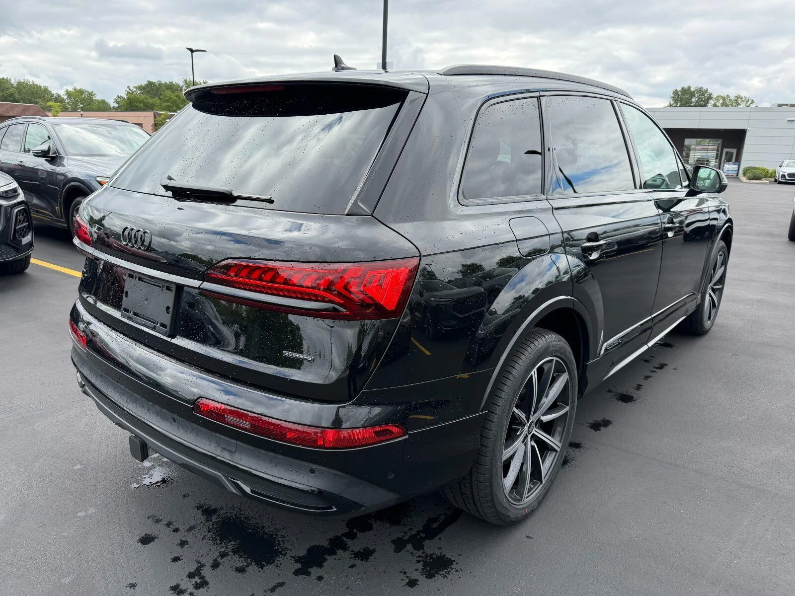 Used 2023 Mythos Black Metallic Audi Premium Plus image 5