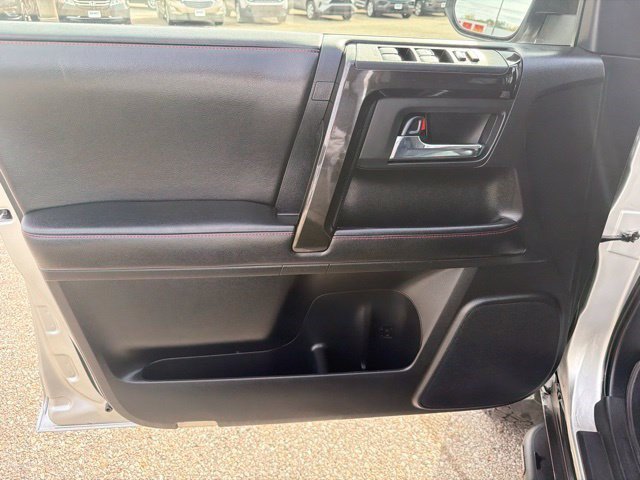 Used 2014 Classic Silver Metallic Toyota Limited image 11