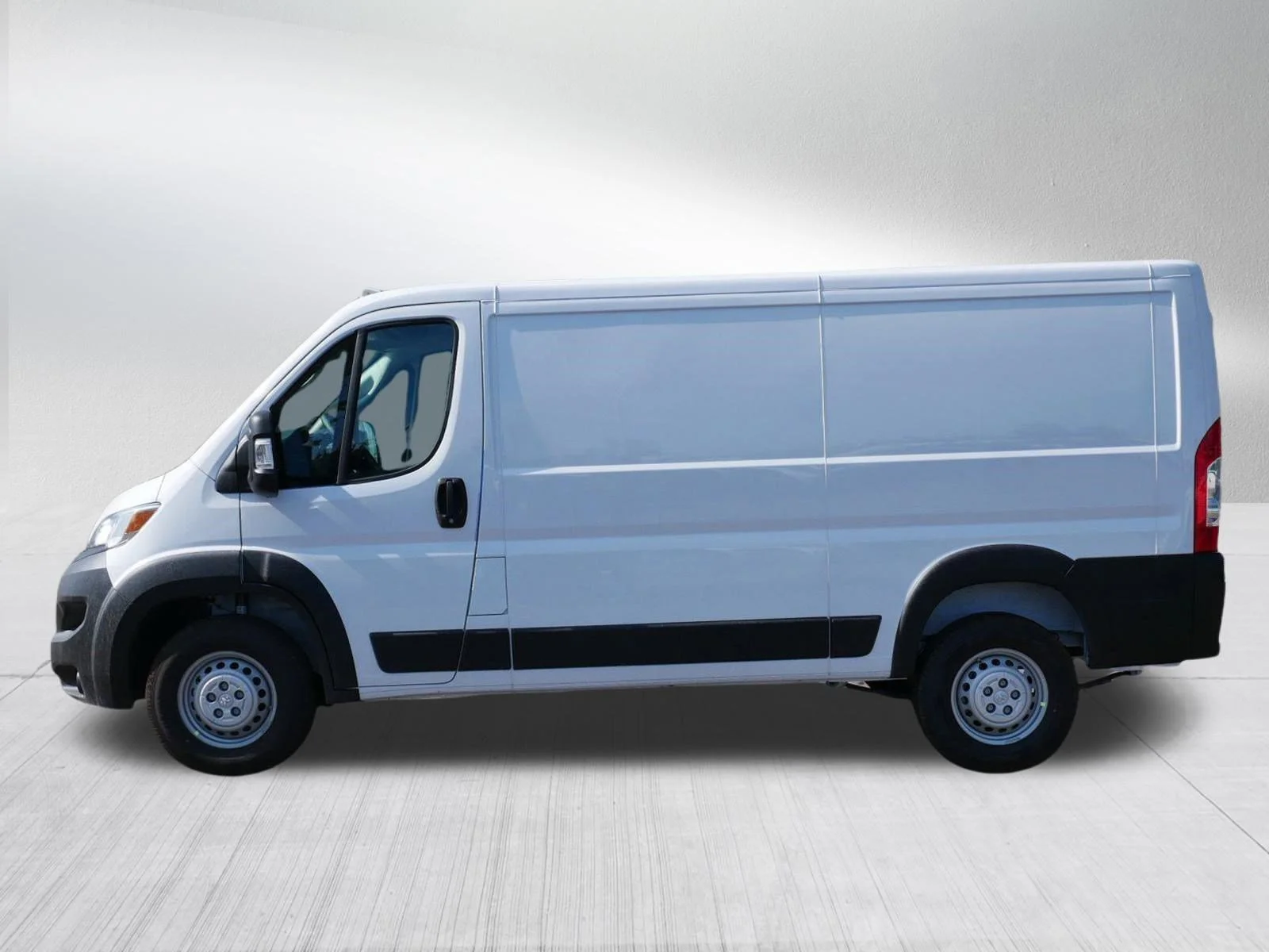 New 2026 Bright White Clearcoat RAM Tradesman image 4