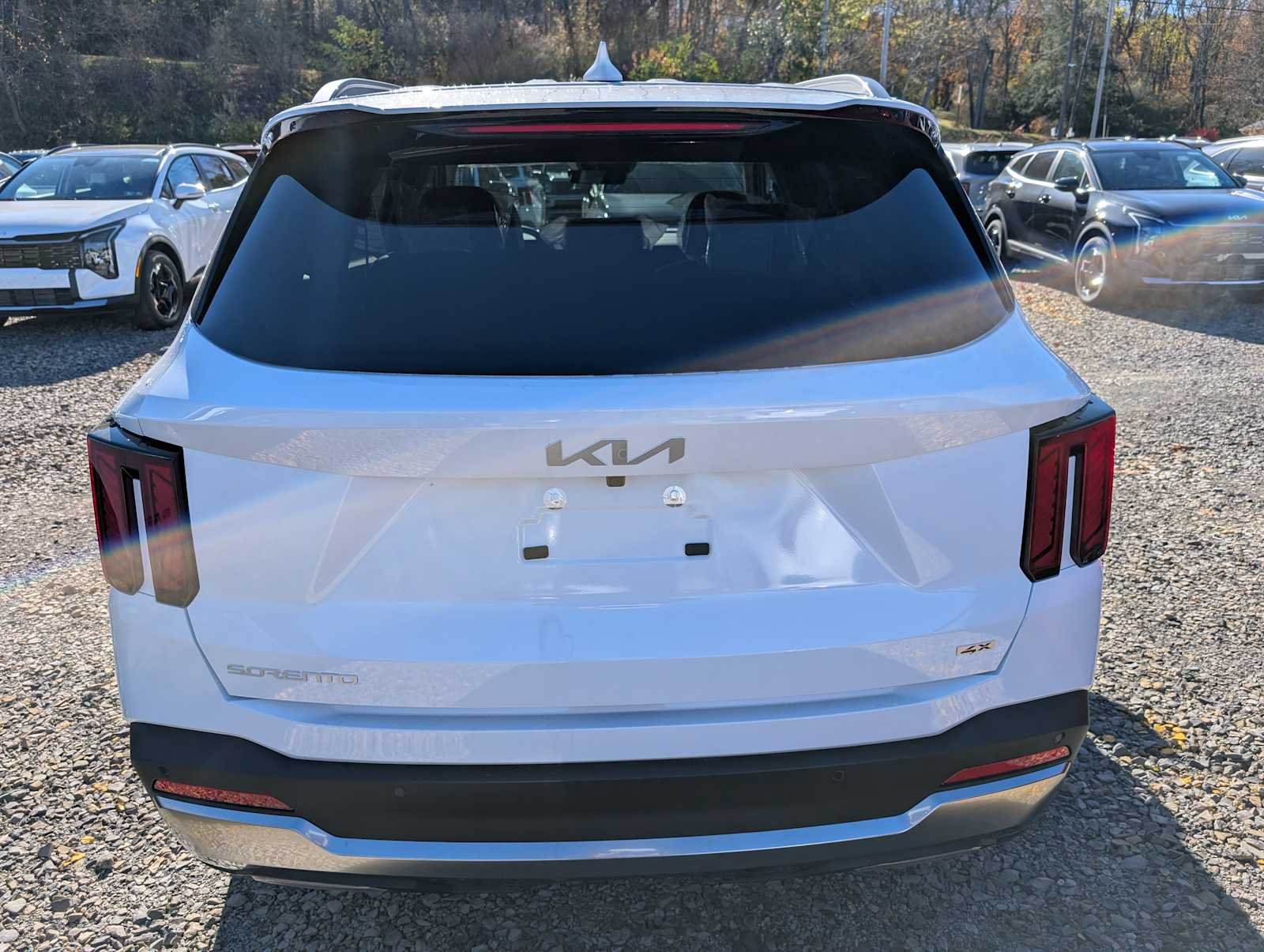 2026 Kia Sorento EX - Photo 8