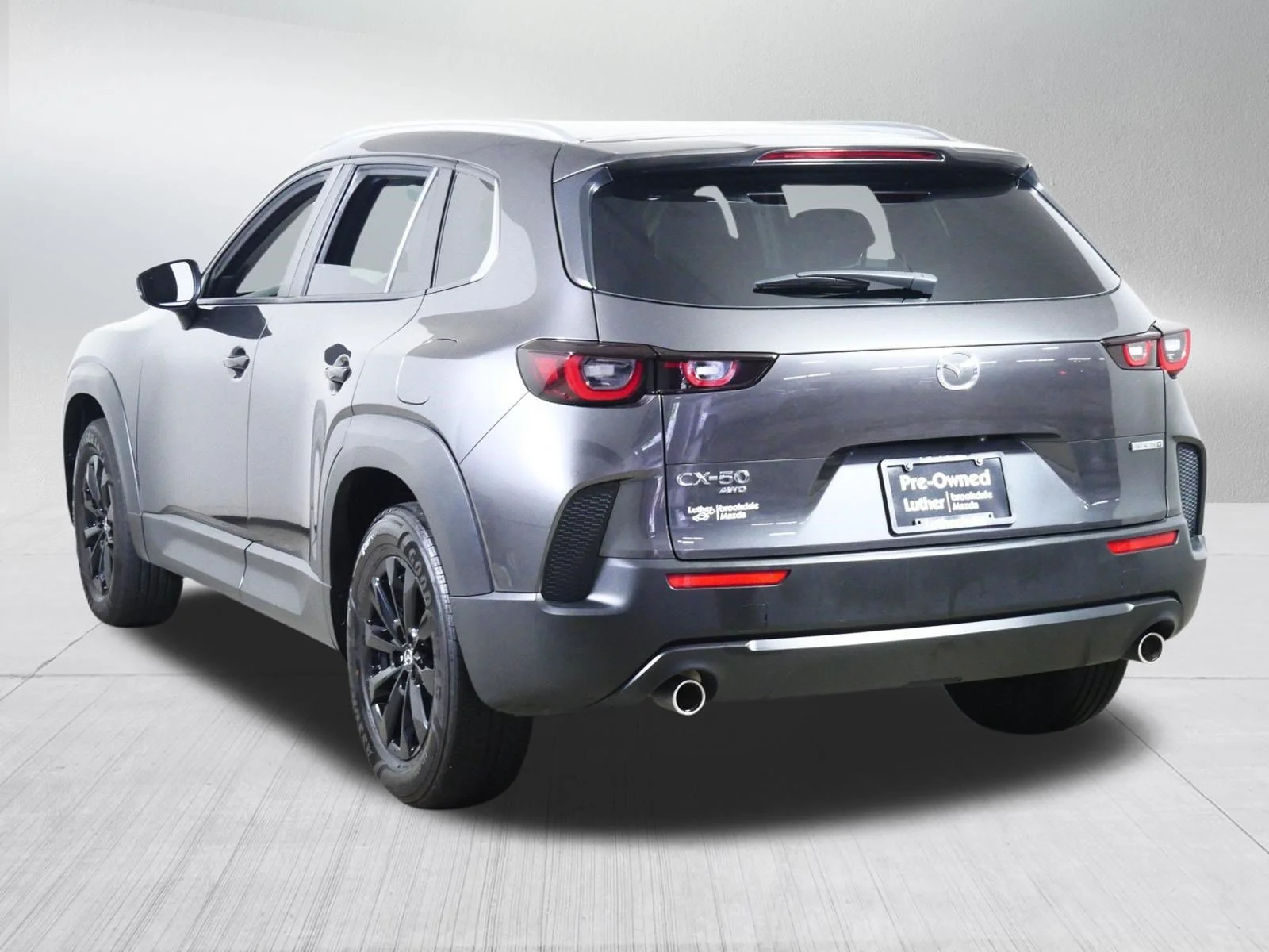 Used 2025 Machine Gray Metallic Mazda 2.5 S Preferred Package image 5