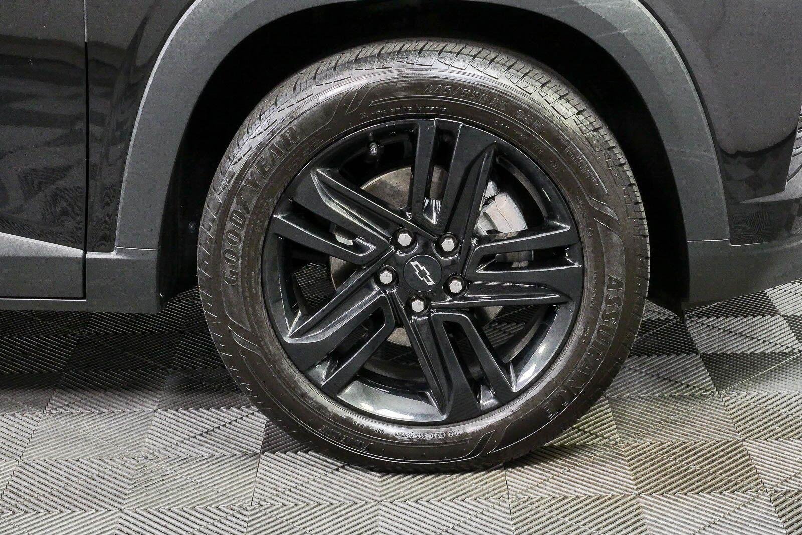 2025 Chevrolet Trax RS - Photo 35