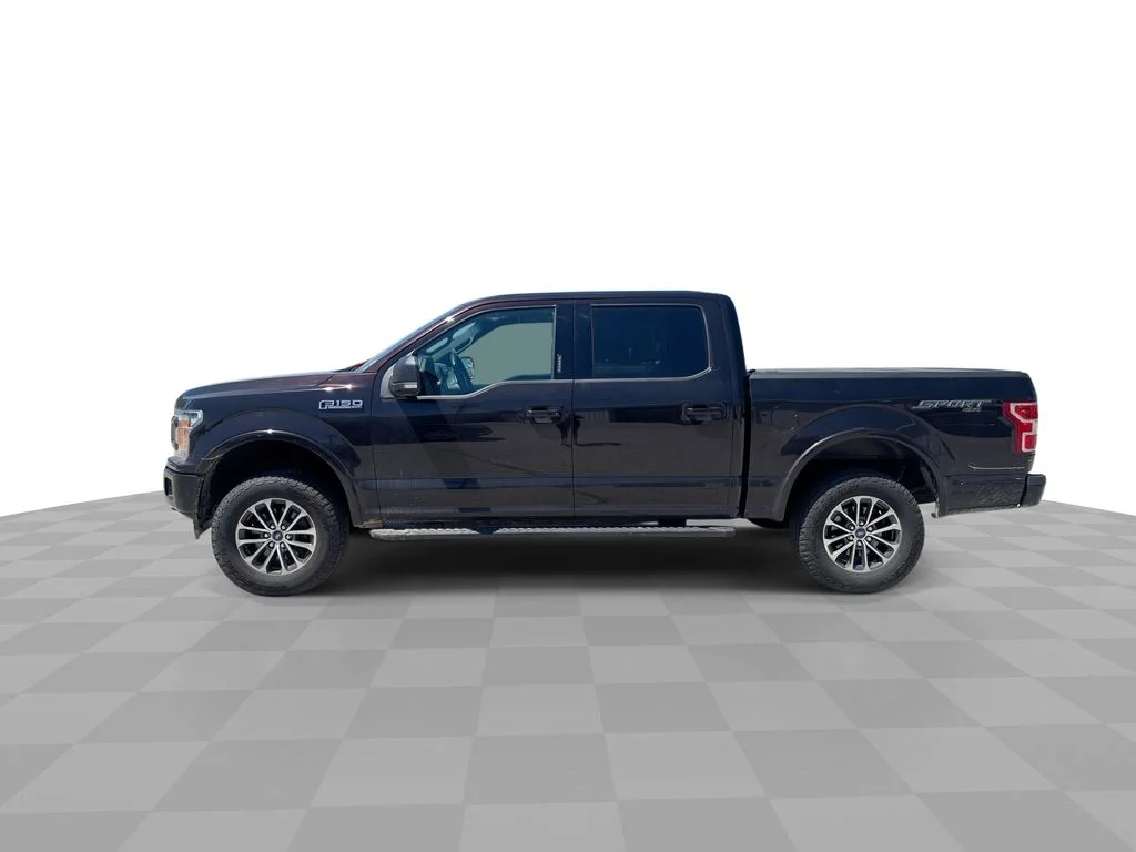 Used 2019 Red Ford XLT image 4