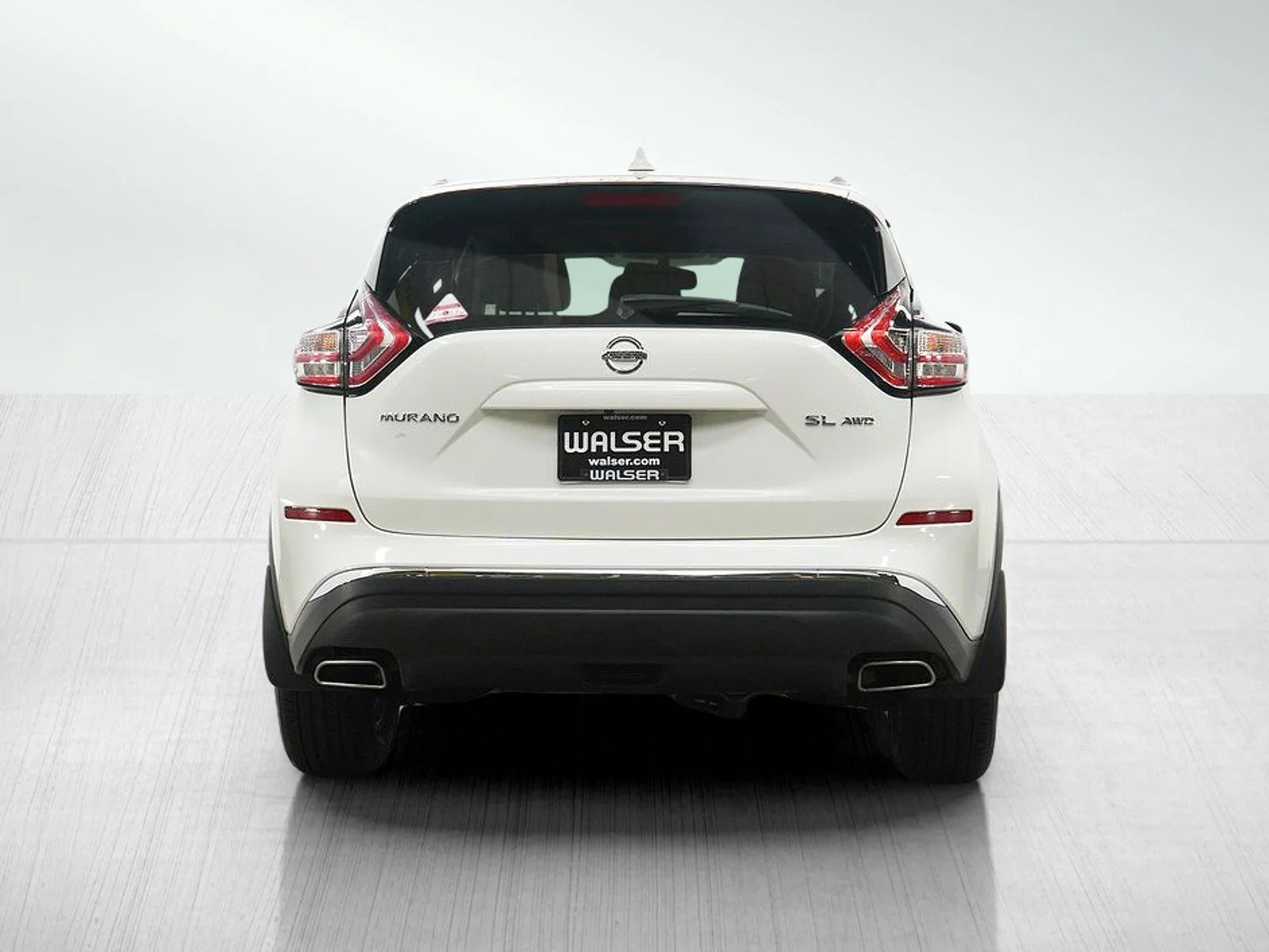 Used 2017 White Nissan SL image 4