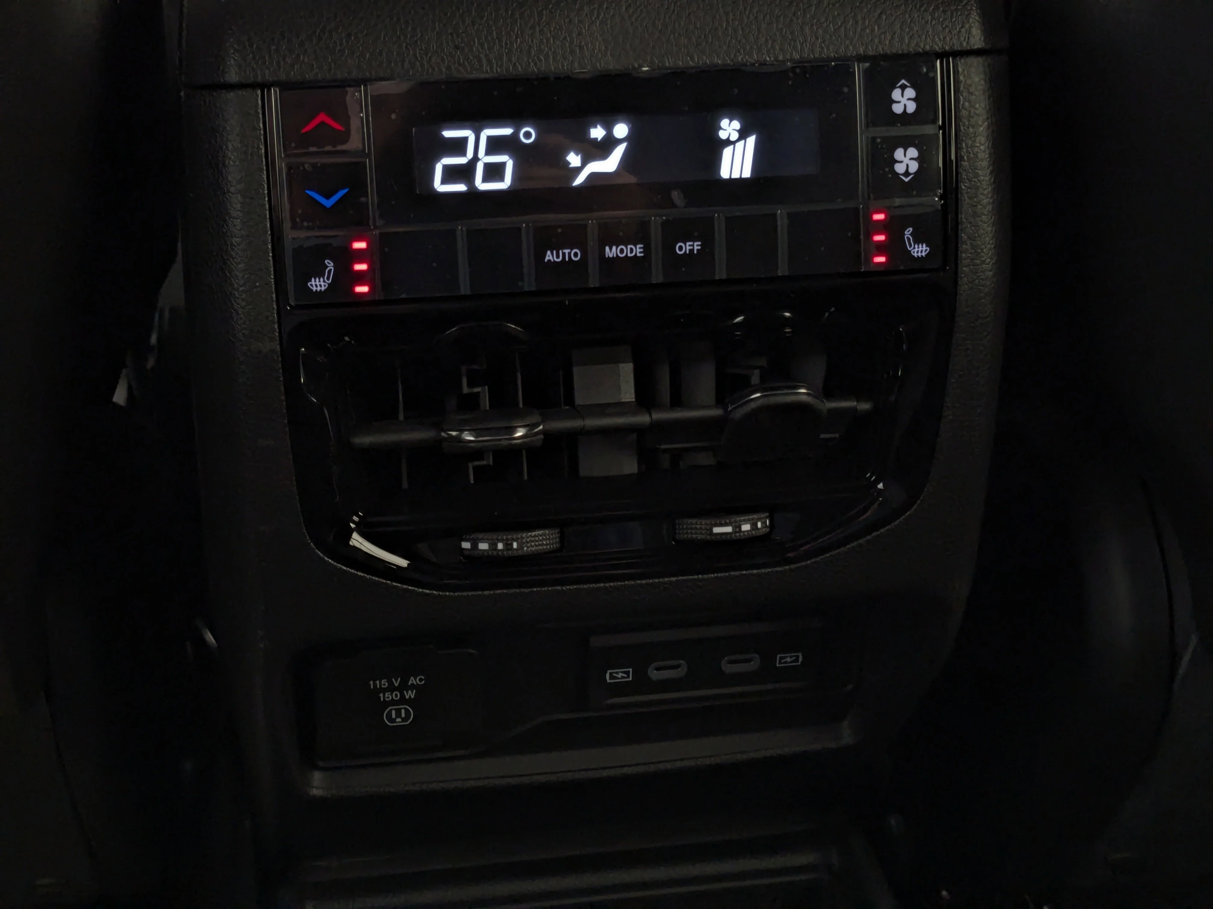 New 2026 White Jeep Limited Reserve - - Pano Sunroof - 6-Passenger Seating - Trailer Tow - Vent Seats & More! image 31