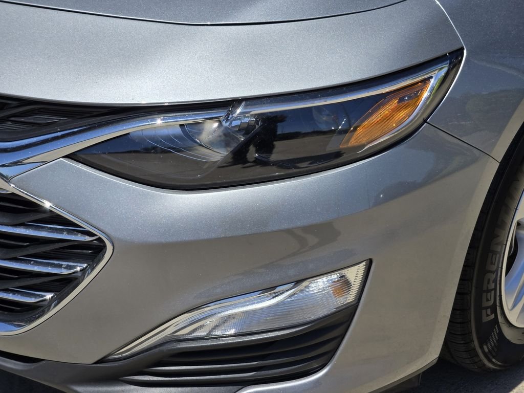 Used 2024 Gray Chevrolet LS image 5