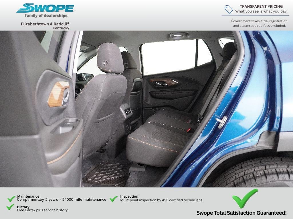 Used 2021 Blue Emerald Metallic GMC SLE image 11