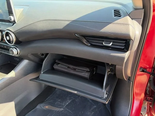 Used 2022 Red Nissan SV image 49